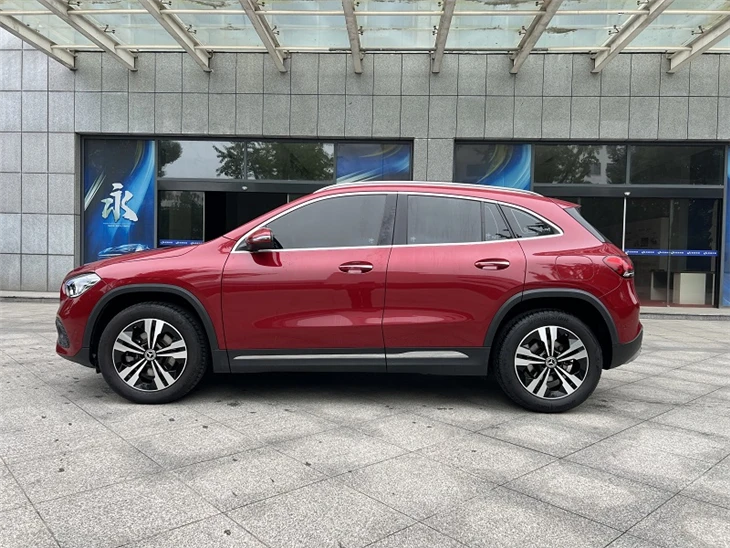 2022 Mercedes-Benz GLA-Class GLA 200 suppliers