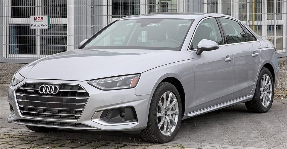 AUDI A4 AUDI A4