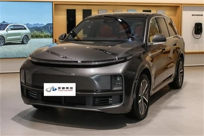 ЛИ АУТО Л8